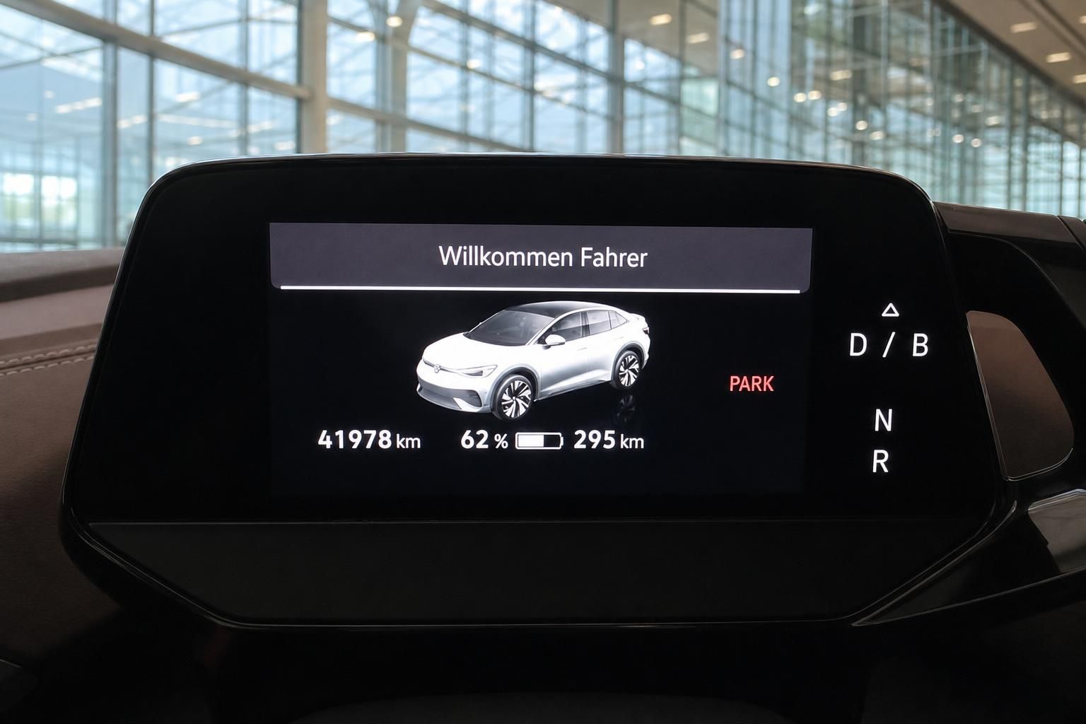 VW ID.5 Bordcomputer Anzeige Kilometerstand und Batteriestatus