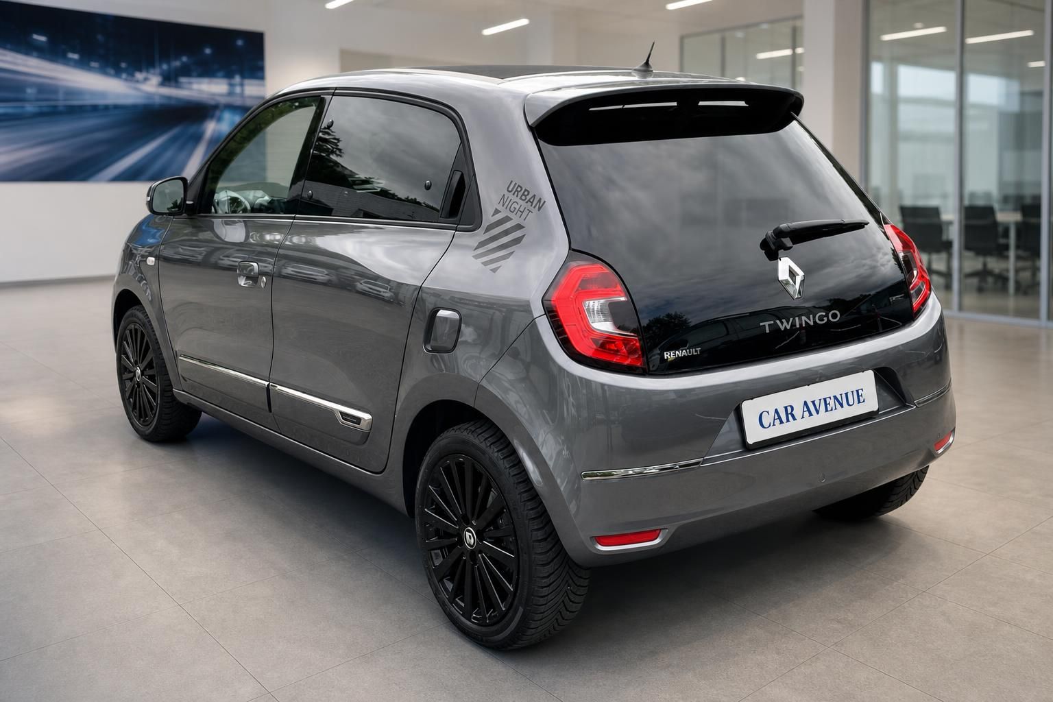Renault Twingo grau Heck mit Kennzeichenhalter Car Avenue