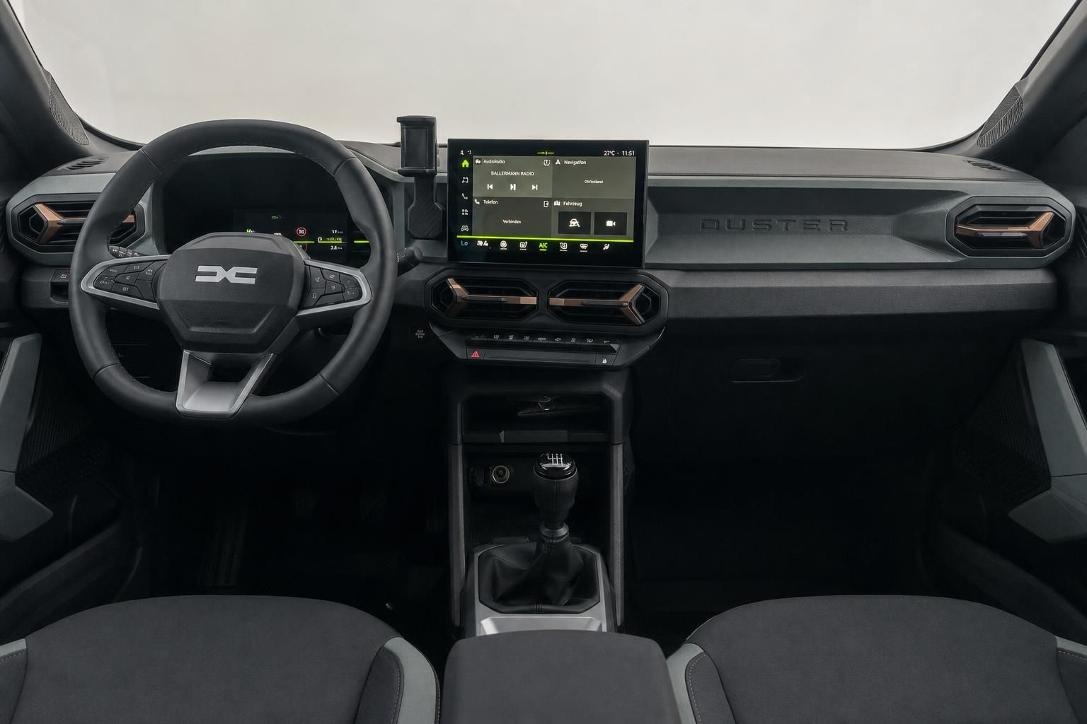 Dacia Duster Armaturenbrett mit digitalem Display und modernem Infotainment-System