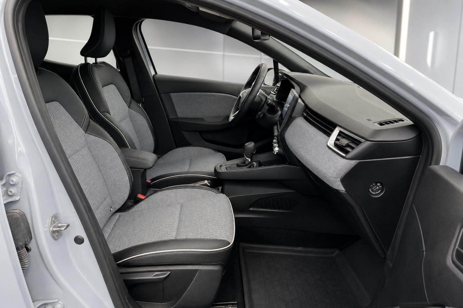 Renault Clio - Bild 7 von 12