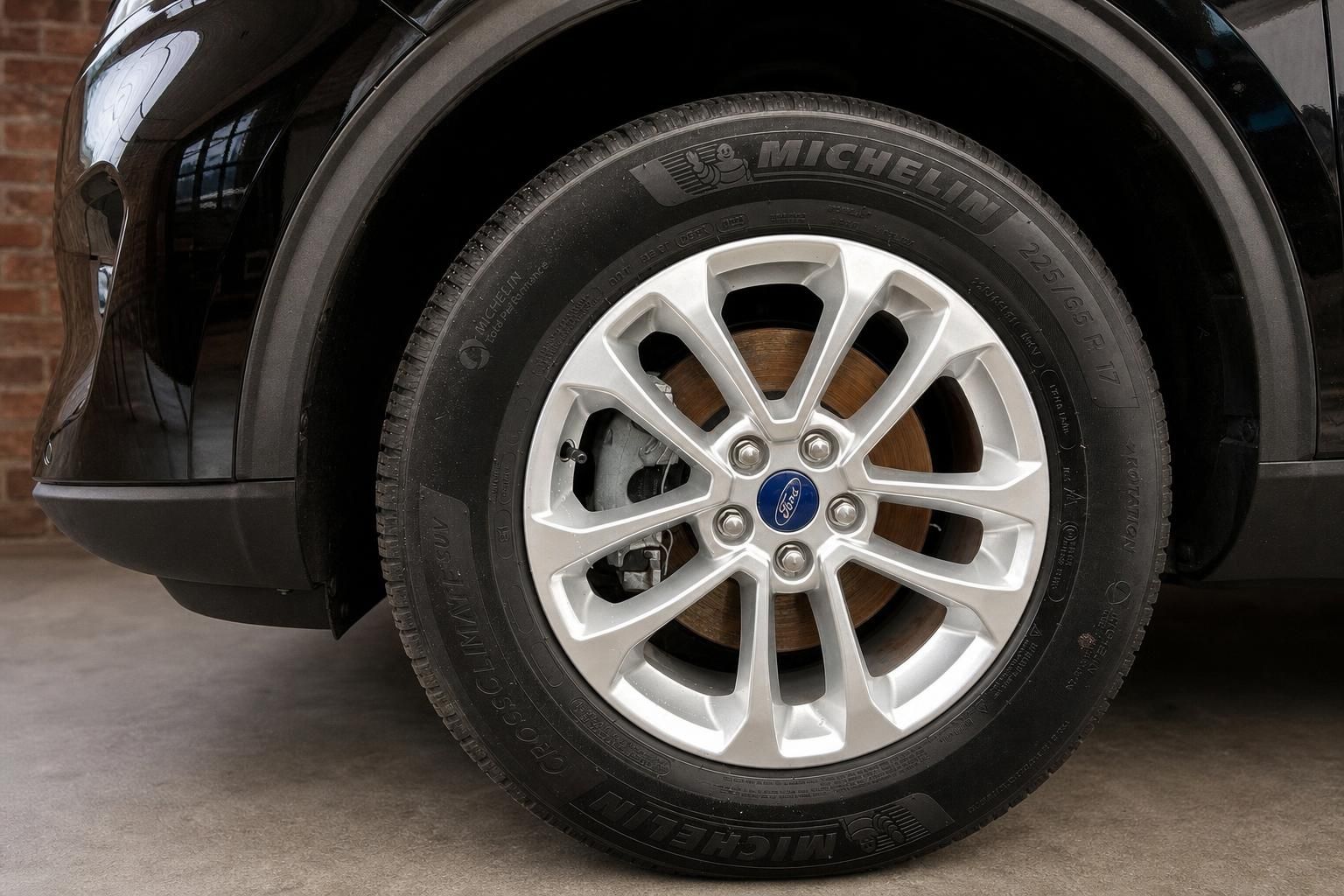 Ford Kuga - Bild 8 von 15
