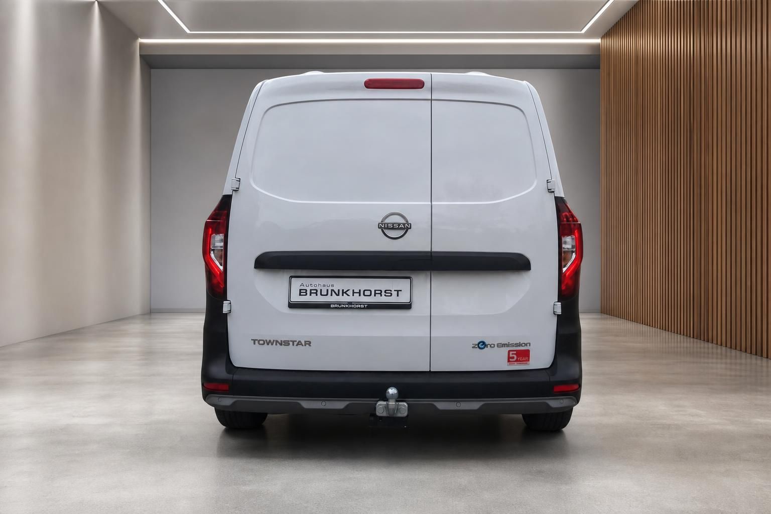 Nissan Townstar Zero Emission Elektro-Transporter Heckansicht