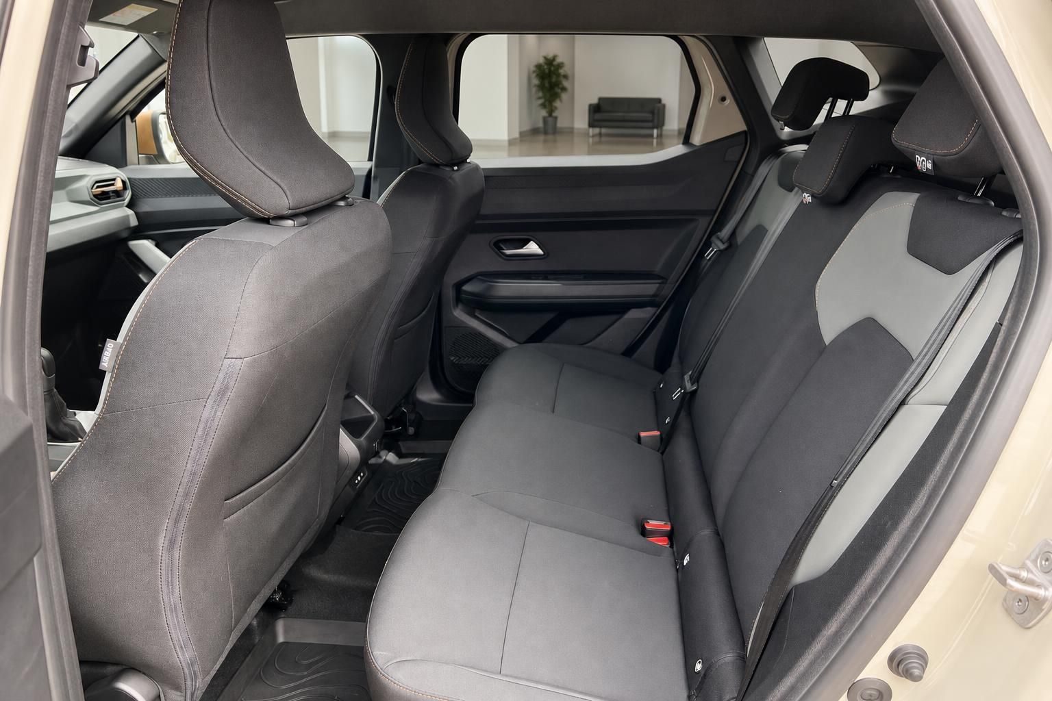 Dacia Duster - Bild 8 von 12