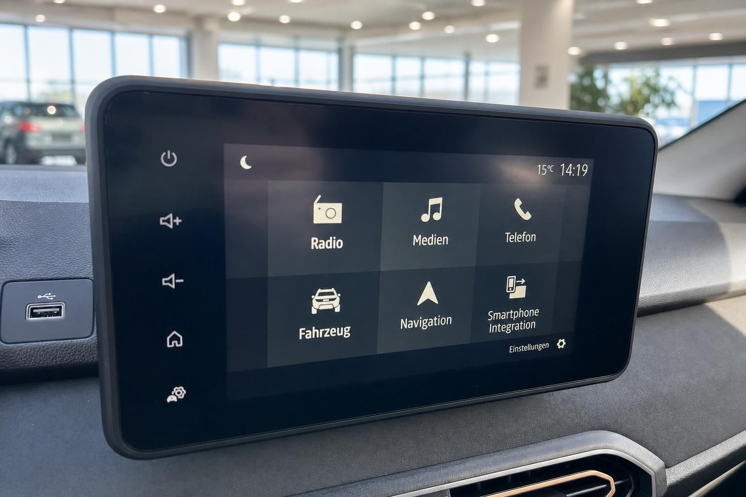 Dacia Infotainment Display mit Medienfunktionen - Touchscreen Nahaufnahme