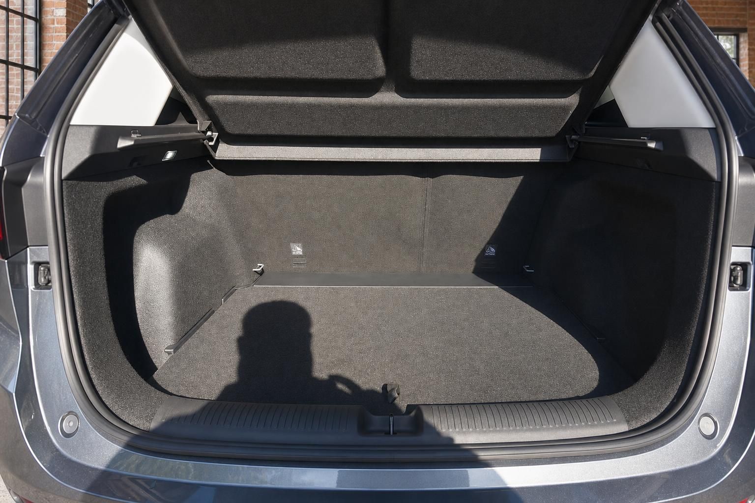 MG SUV Kofferraum mit grosszuegigem Ladevolumen von oben
