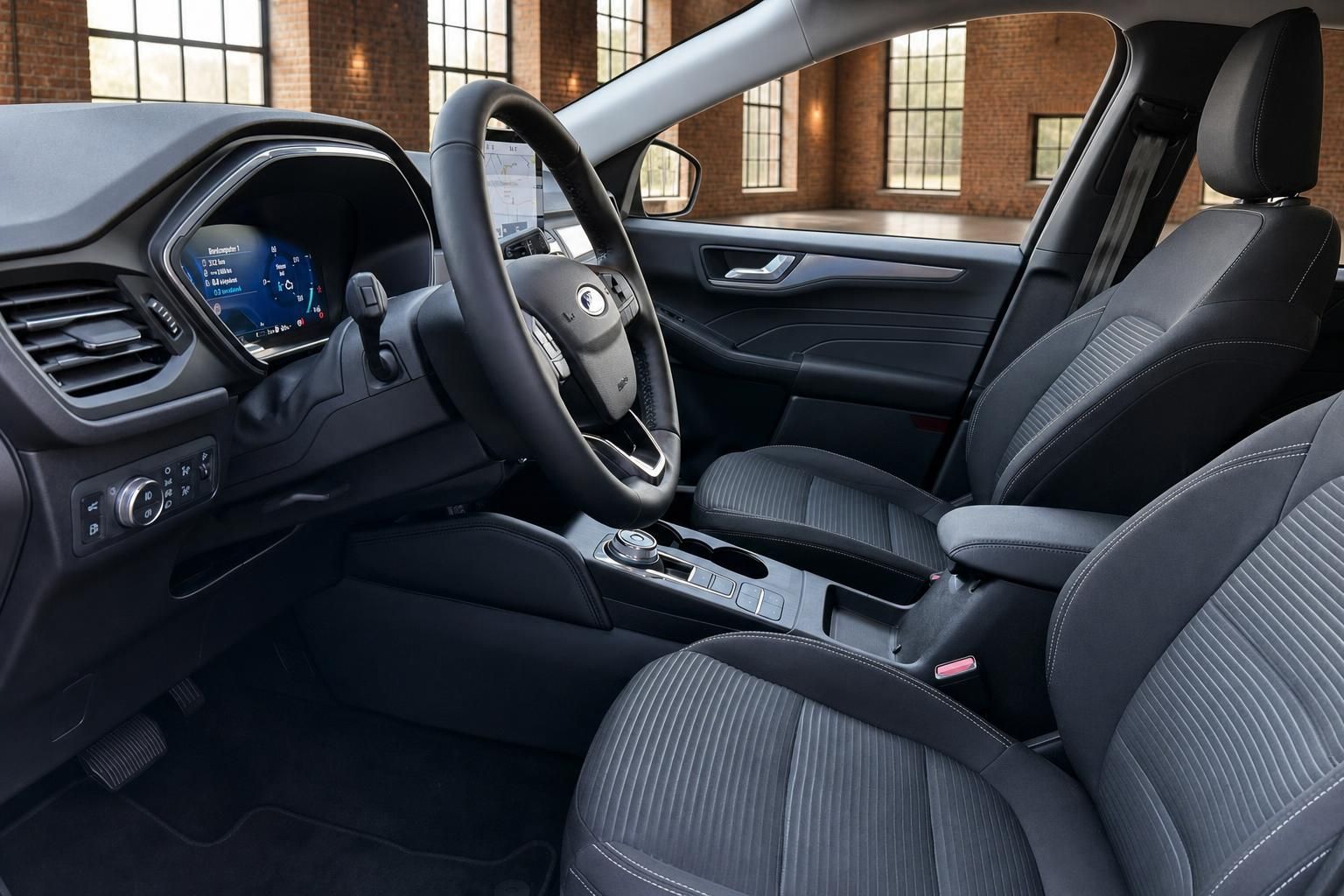 Ford Vordersitze und Mittelkonsole im Detail, Innenraumansicht