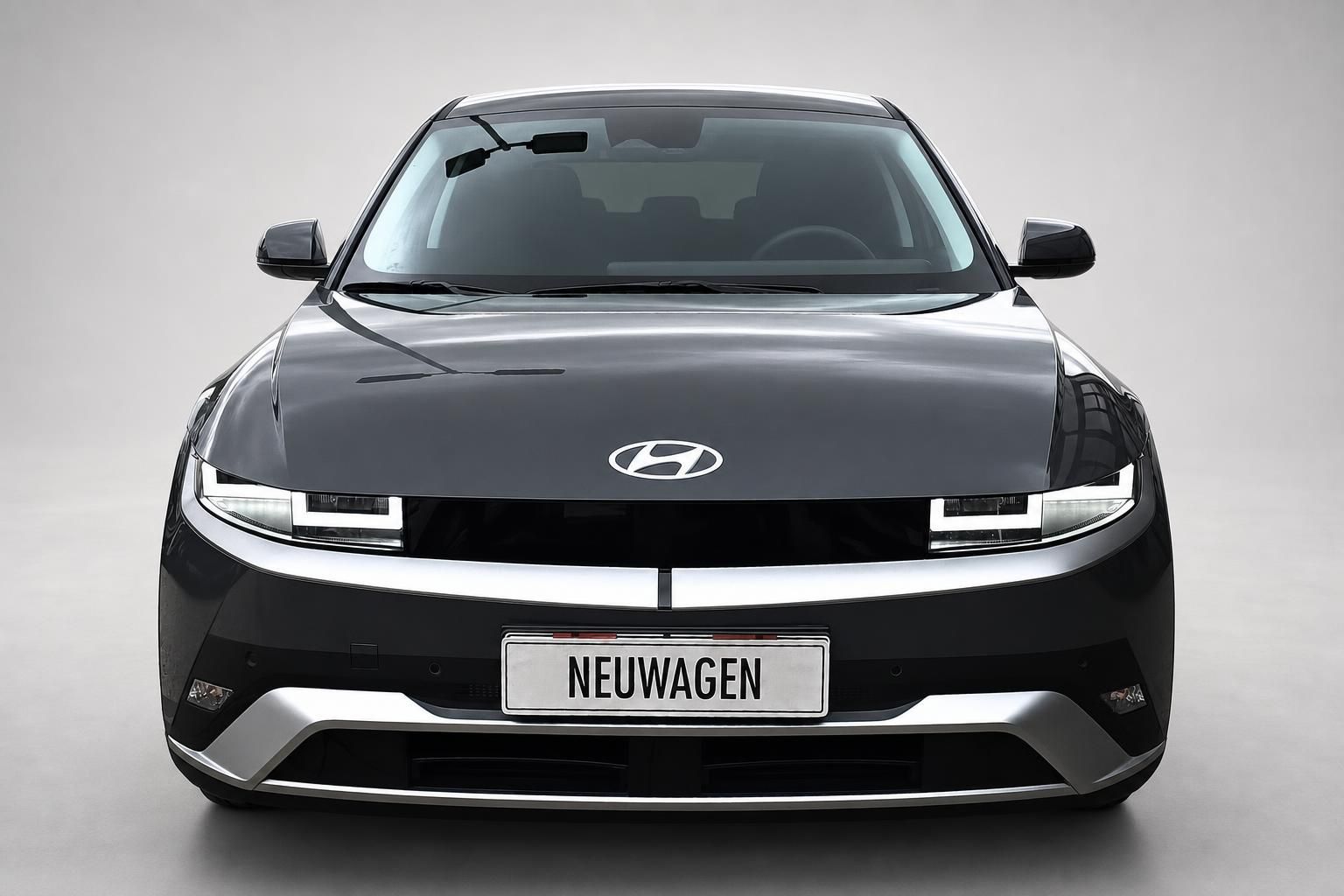 Hyundai Ioniq 5 schwarz Frontansicht Neuwagen Elektroauto