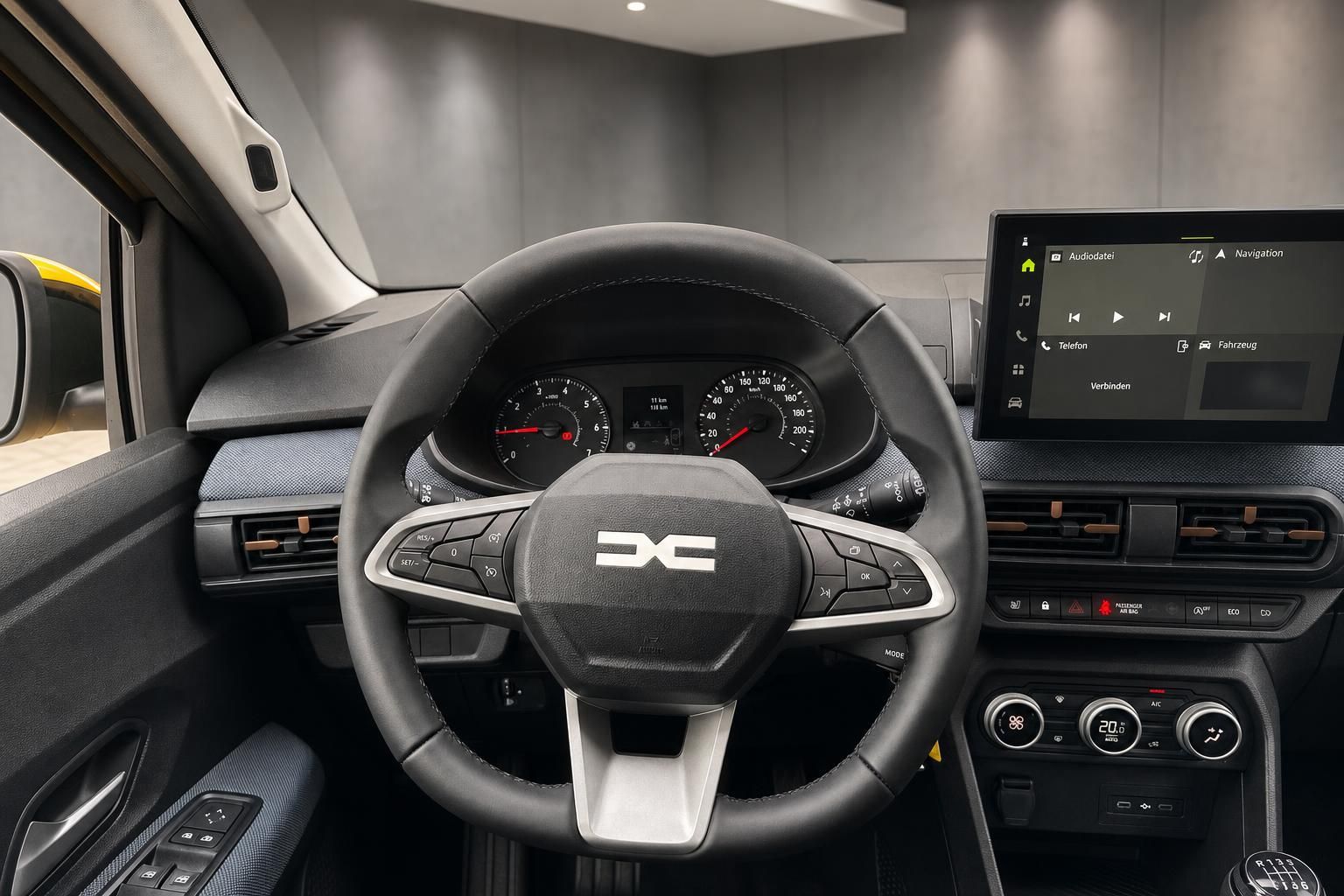 Fahrzeug Cockpit mit Lenkrad, Armaturenbrett und Infotainment-Display