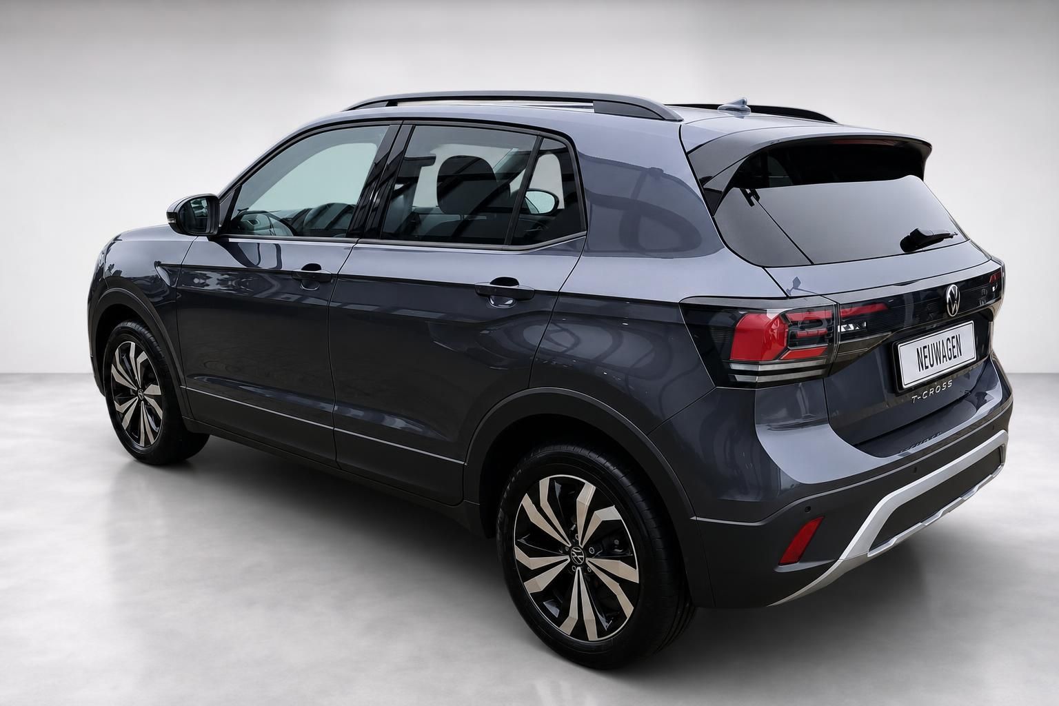 VW T-Cross grau Heckansicht Neuwagen SUV im Studio