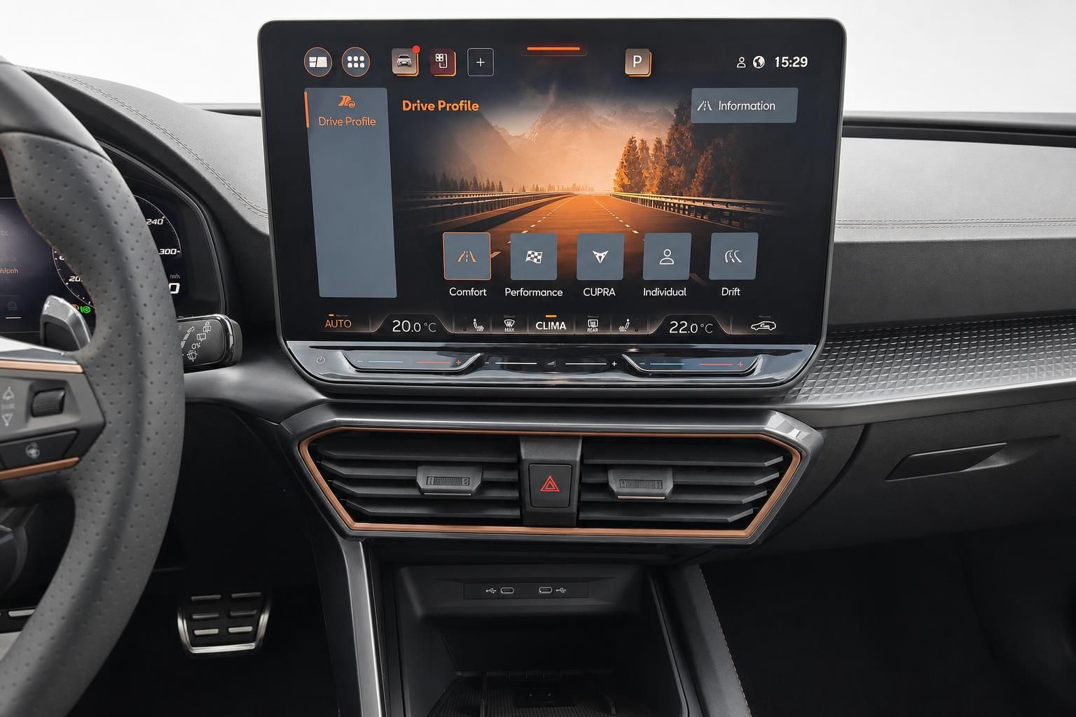 Cupra Cockpit mit Touchscreen und Drive Profile Menü im Detail